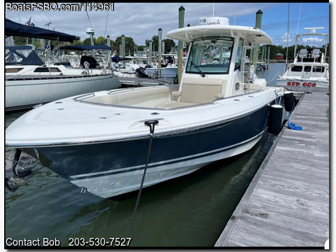 33'  2017 Boston Whaler 330 Outrage BoatsFSBOgo