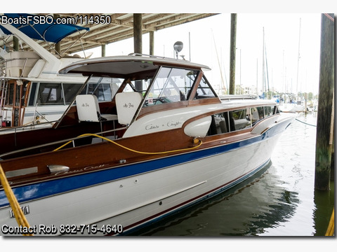 32'  1957 Chris Craft 32 Vintage Express Cruiser BoatsFSBOgo