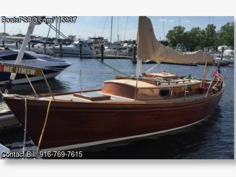 26'  2003 Hinckley Great Harbor 26 BoatsFSBOgo