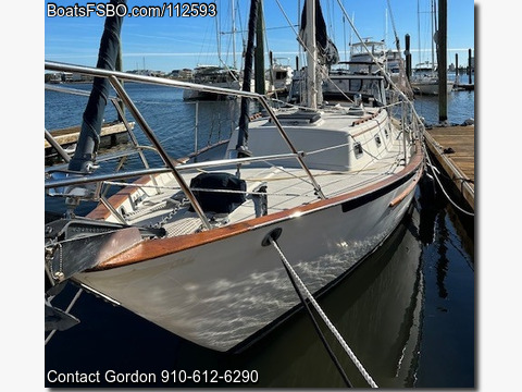 37' 1994 Pacific Seacraft Crealock 37 BoatsFSBOgo