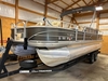 Sun Tracker FISHIN BARGE 22 DLX