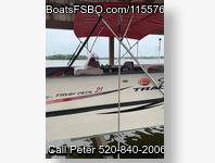 Sun Tracker FISHIN BARGE 21